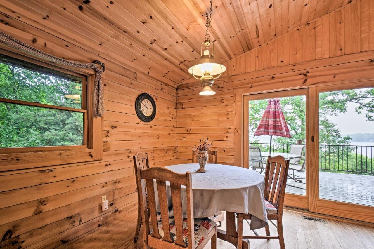Cozy Amish Country Cabin On Shipshewana Lake! Eksteriør bilde