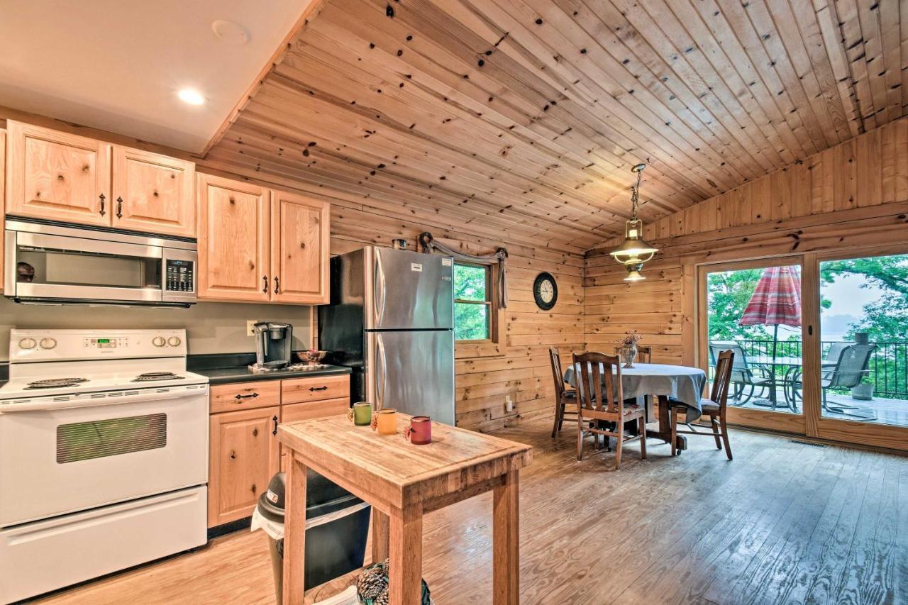 Cozy Amish Country Cabin On Shipshewana Lake! Eksteriør bilde