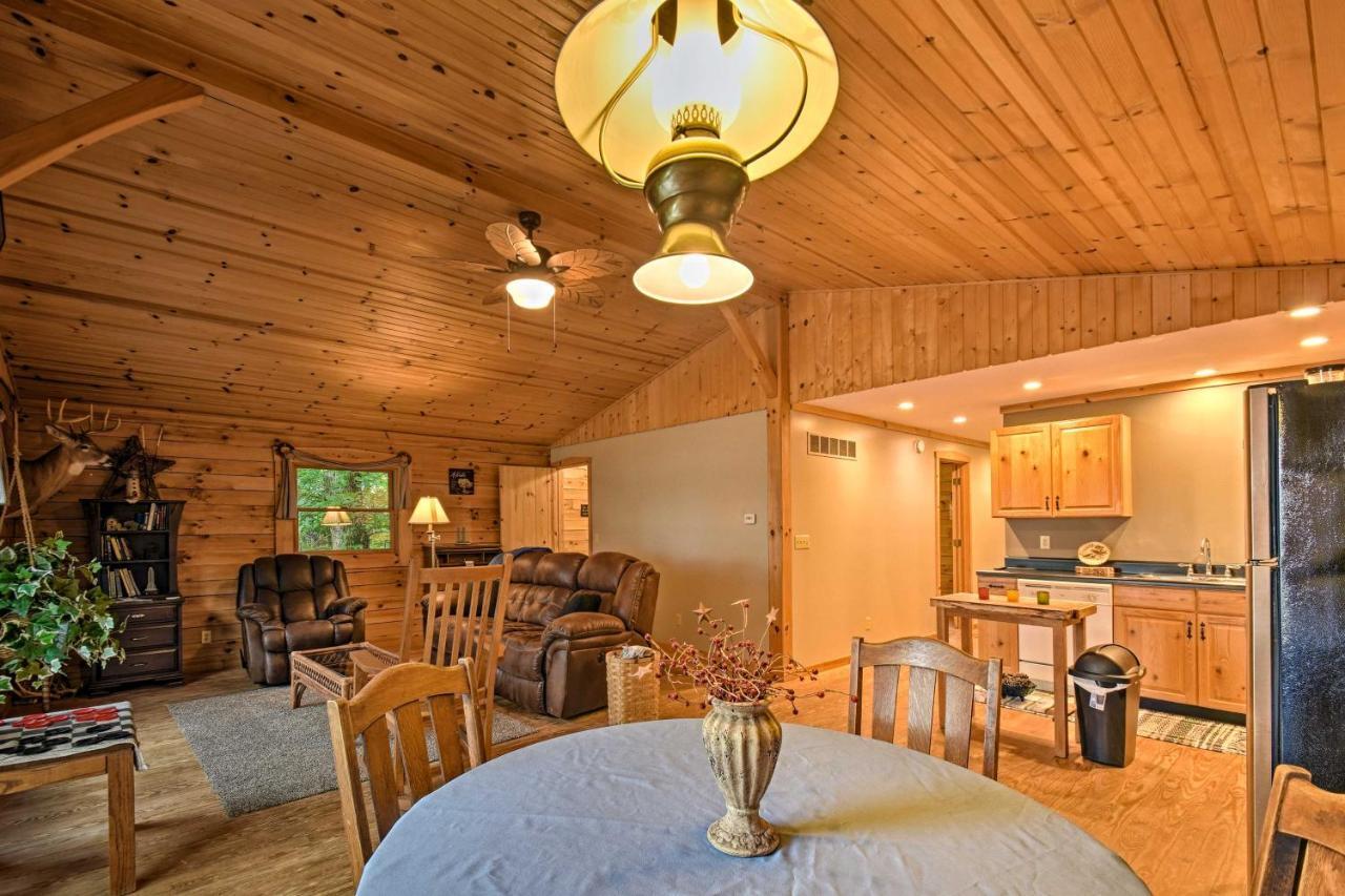 Cozy Amish Country Cabin On Shipshewana Lake! Eksteriør bilde
