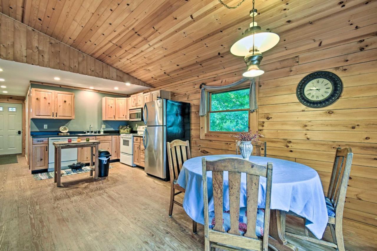 Cozy Amish Country Cabin On Shipshewana Lake! Eksteriør bilde