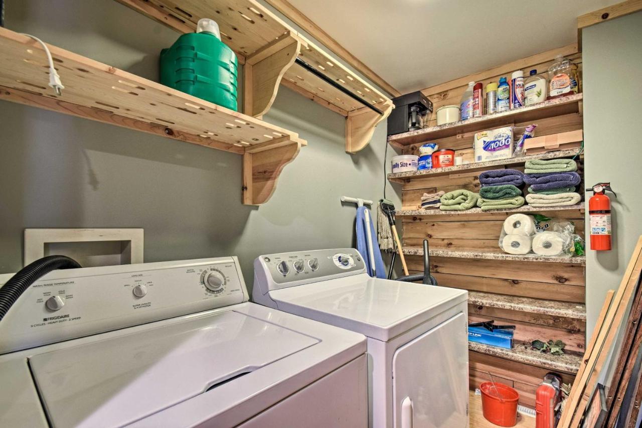 Cozy Amish Country Cabin On Shipshewana Lake! Eksteriør bilde