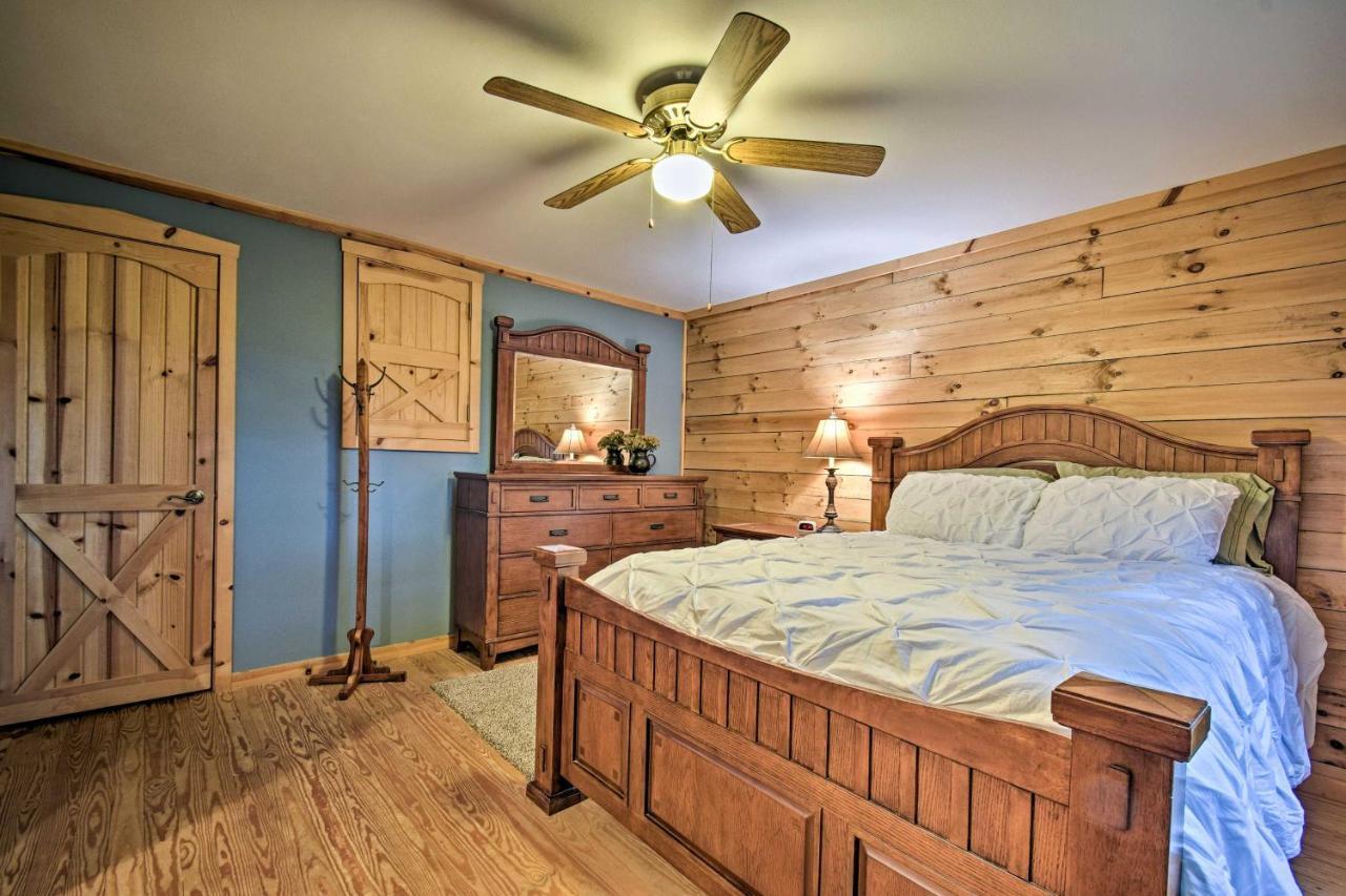 Cozy Amish Country Cabin On Shipshewana Lake! Eksteriør bilde